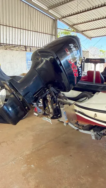 Montagem de Jack Plate e Motor no Espelho de Popa